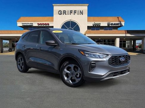 Used 2025 Ford Escape ST-Line image 1