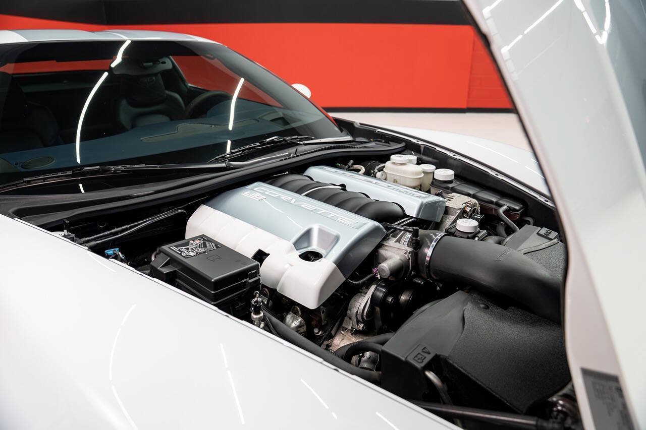 Used 2013 Chevrolet Corvette Grand Sport w/ 4LT Preferred Equipment Group RWD image 14
