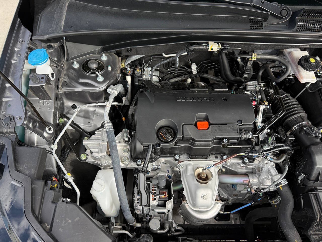 Used 2025 Honda HR-V EX-L image 11