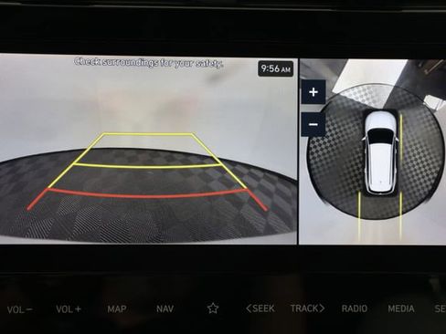 Certified 2023 Hyundai Tucson Limited AWD/4WD image 17