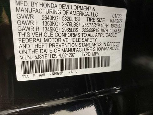 Used 2023 Acura MDX SH-AWD image 21