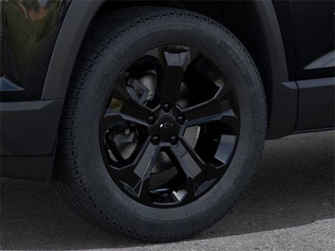 New 2026 Chevrolet Equinox LT image 9