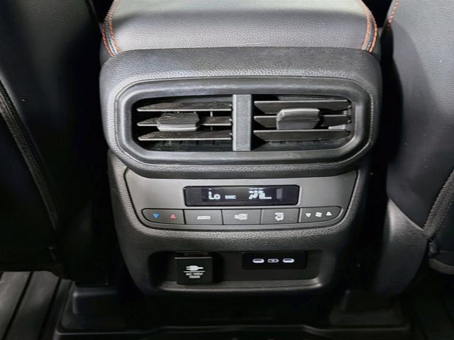 Used 2024 Honda Pilot TrailSport image 31