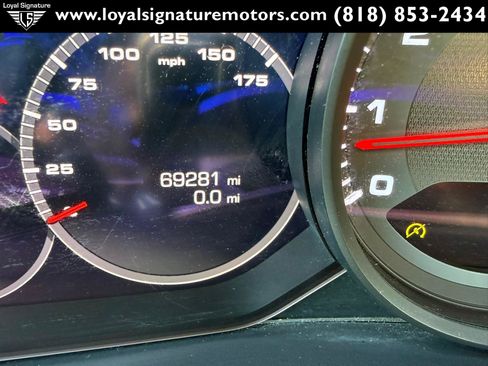 Used 2019 Porsche Cayenne AWD/4WD image 29