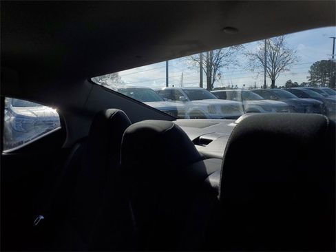 Used 2025 Nissan Sentra SV image 9