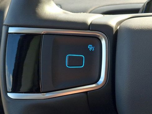 Certified 2025 Ford Expedition Active AWD/4WD image 19