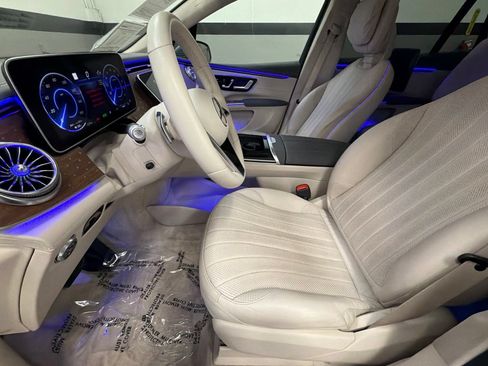 Used 2023 Mercedes-Benz EQS 450+ SUV w/ AMG Line Exterior Package image 25