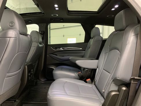 Used 2024 Buick Enclave Essence w/ Experience Buick Package image 15