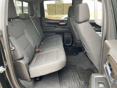 Used 2023 Chevrolet Silverado 1500 LT w/ Safety Package image 13