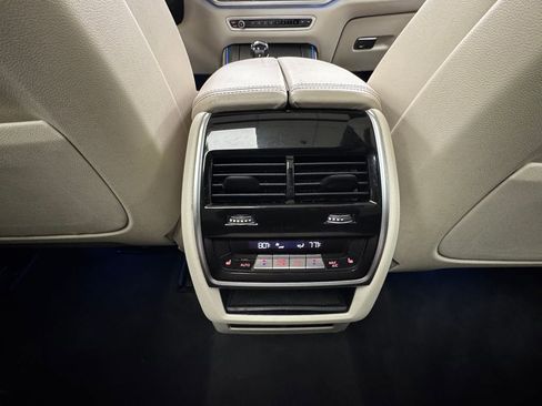 Used 2022 BMW X5 xDrive45e w/ M Sport Package image 29