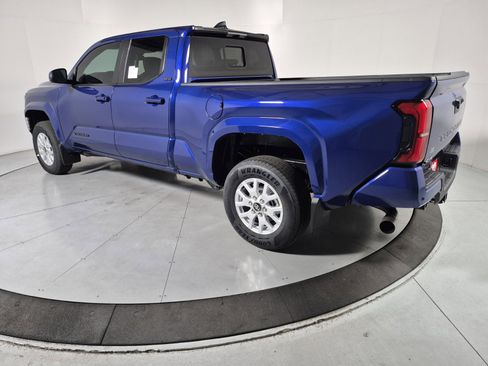 New 2025 Toyota Tacoma SR5 image 3