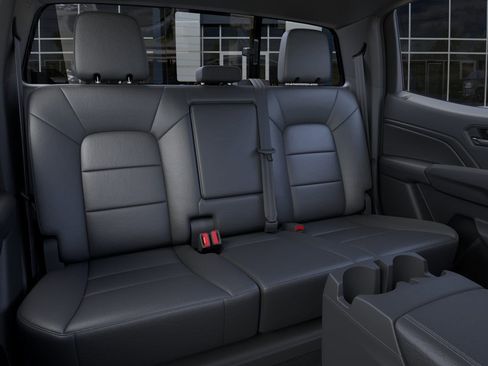 New 2025 GMC Canyon Elevation w/ Convenience Package image 39