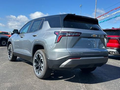 New 2026 Chevrolet Equinox LT w/ Convenience Package II image 5