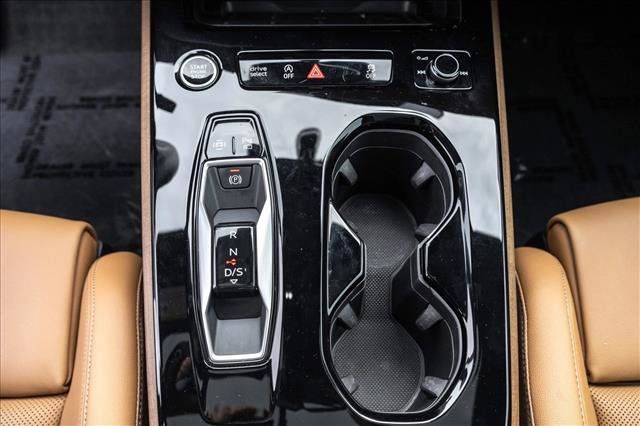 Used 2025 Audi A5 2.0T Premium Plus w/ Premium Plus AWD/4WD image 20
