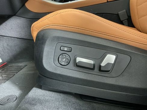 New 2026 BMW X5 xDrive40i w/ M Sport Package image 21