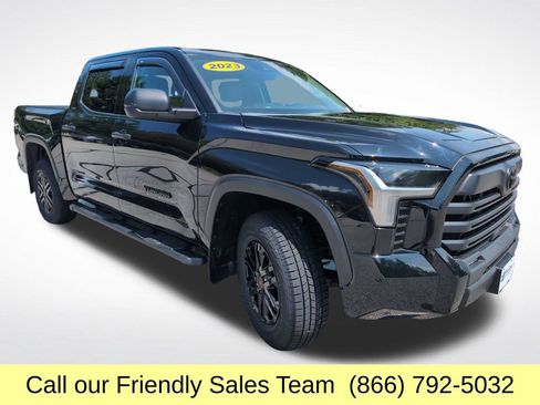 Certified 2023 Toyota Tundra SR5 AWD/4WD image 9