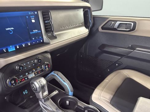 Used 2024 Ford Bronco Wildtrak image 20