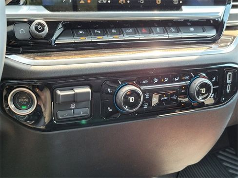 New 2025 Chevrolet Silverado 1500 LT w/ Z71 Off-Road Package image 18