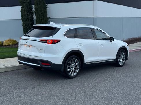 Used 2017 MAZDA CX-9 Signature image 9