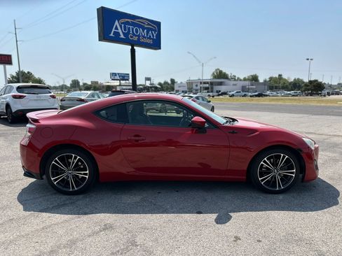 Used 2013 Scion FR-S RWD image 4