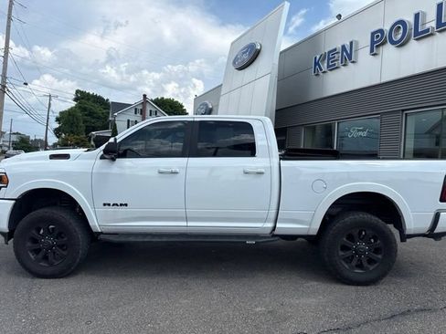Used 2022 RAM 2500 Laramie w/ Night Edition AWD/4WD image 9