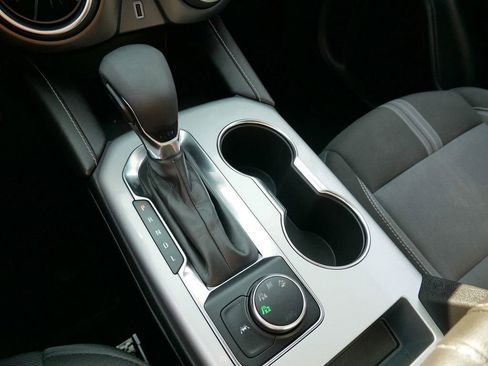 Used 2023 Chevrolet Blazer LT image 27