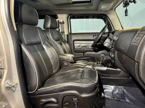 Used 2008 HUMMER H3 Luxury AWD/4WD image 24