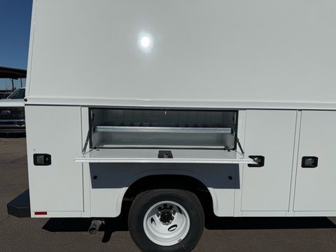 New 2026 Ford E-350 and Econoline 350 Super Duty w/ Power Equipment Group image 9