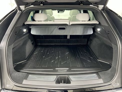 Used 2024 Cadillac Lyriq Luxury w/ LPO, Floor Liner Package RWD image 25