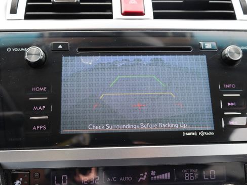 Used 2016 Subaru Outback 3.6R Limited AWD/4WD image 22