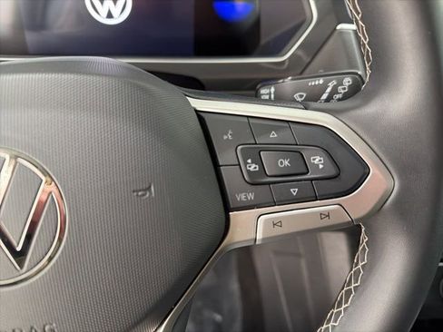 Used 2024 Volkswagen Tiguan S image 13