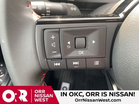 New 2026 Nissan Kicks SR w/ Cold Weather Package AWD/4WD image 24