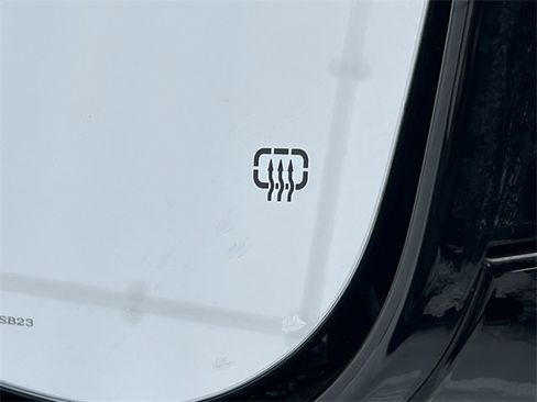 Used 2024 Jeep Grand Cherokee Altitude image 40