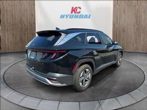 New 2025 Hyundai Tucson SEL image 5