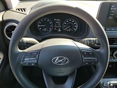 Used 2023 Hyundai Kona SEL AWD/4WD image 18