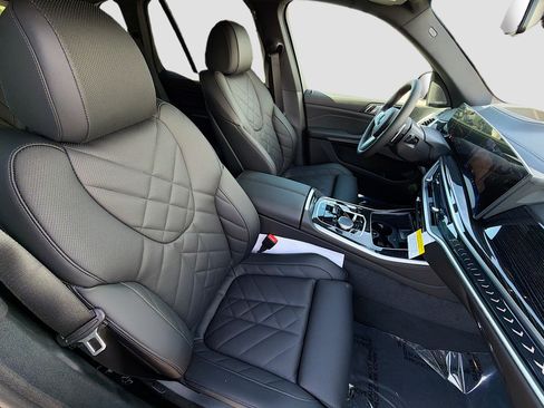 New 2026 BMW X5 sDrive40i w/ M Sport Package RWD image 14
