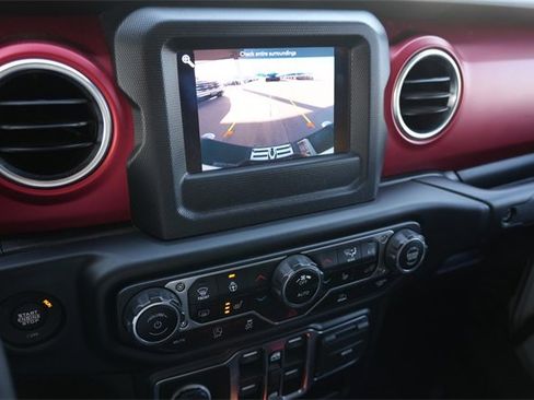 Used 2021 Jeep Gladiator Rubicon w/ LED Lighting Group image 21