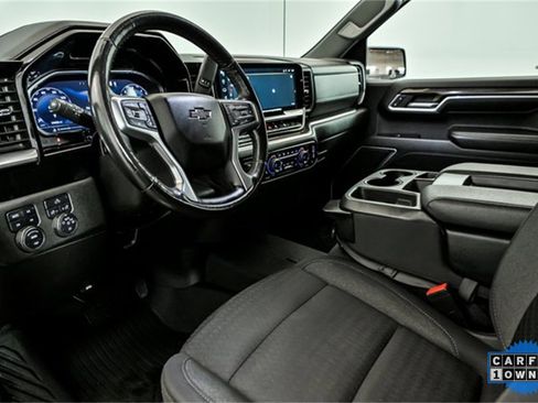 Used 2022 Chevrolet Silverado 1500 RST image 9