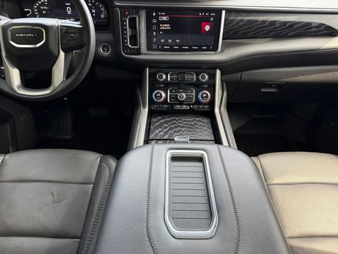 Used 2023 GMC Yukon Denali w/ Max Trailering Package AWD/4WD image 19