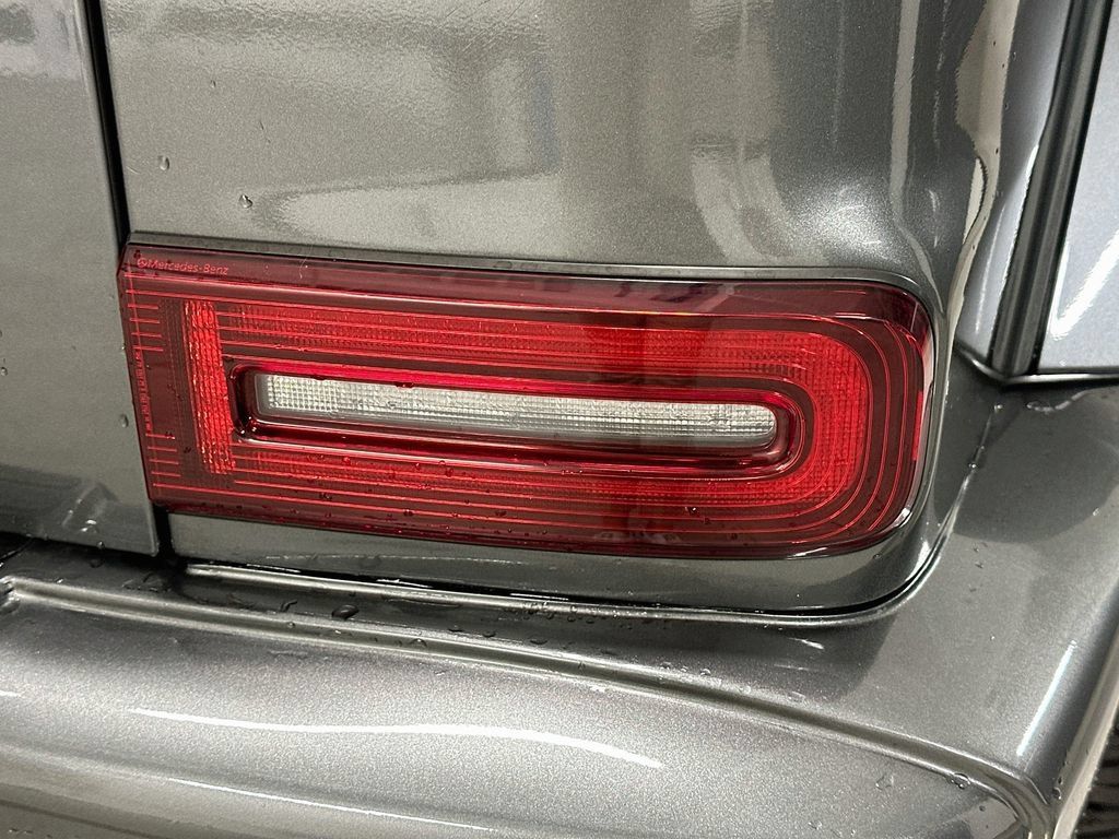 Certified 2021 Mercedes-Benz G 63 AMG 4MATIC w/ G Manufaktur Interior Package image 33