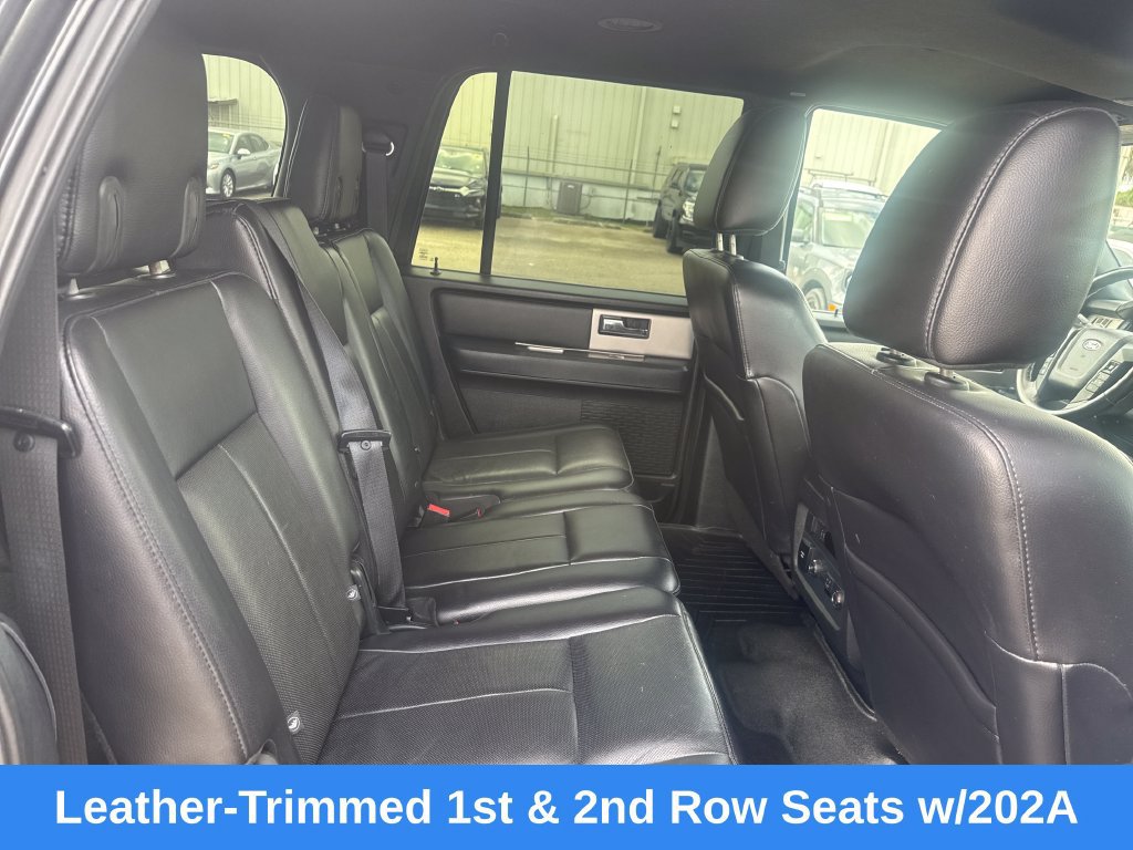 Used 2016 Ford Expedition EL XLT w/ Equipment Group 202A RWD image 27