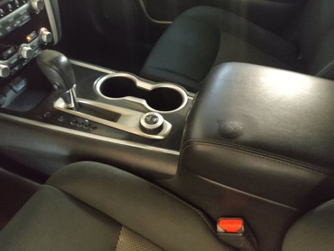 Used 2019 Nissan Pathfinder SV image 26