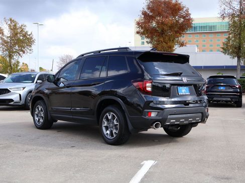 Used 2023 Honda Passport TrailSport image 4