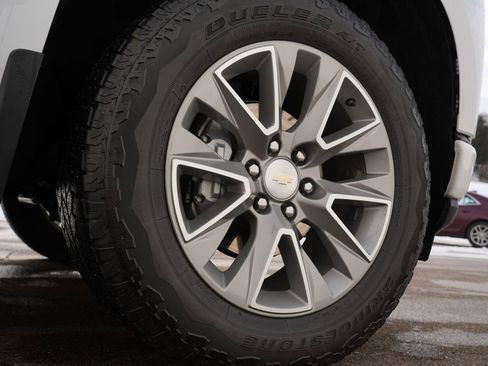 Used 2021 Chevrolet Silverado 1500 High Country w/ Technology Package image 33