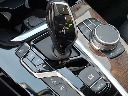 Used 2019 BMW X3 xDrive30i w/ Premium Package image 17