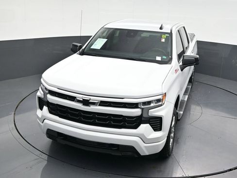 Used 2023 Chevrolet Silverado 1500 RST w/ Z71 Off-Road Package image 23