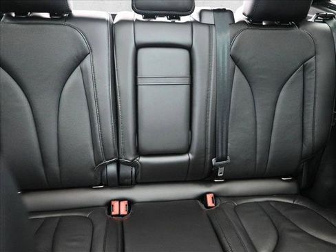 Used 2017 Lincoln MKC Reserve image 25