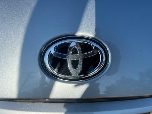 Used 2022 Toyota GR86 w/ ALL Weather Mat Package (TMS) RWD image 17