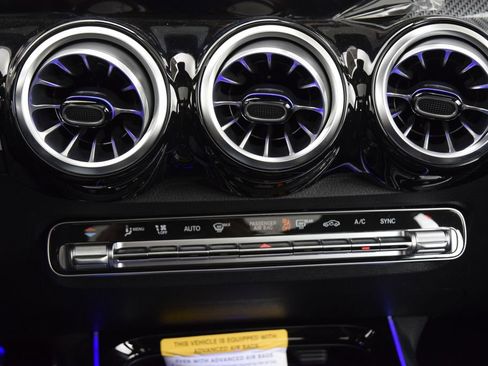 New 2026 Mercedes-Benz GLB 35 AMG 4MATIC image 27