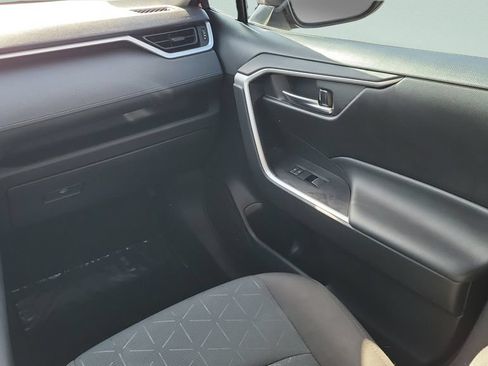 Used 2024 Toyota RAV4 XLE w/ Convenience Package FWD image 13